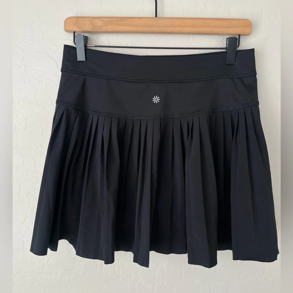 Athleta advantage pleated tennis skort black small